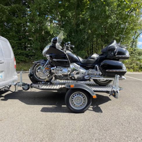 Remorque porte-moto abaissable et pliable Cochet (noir)